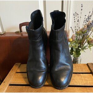 Born Men's Black Leather Helmlock Chelsea Boot Round Toe Pull On - Size 15